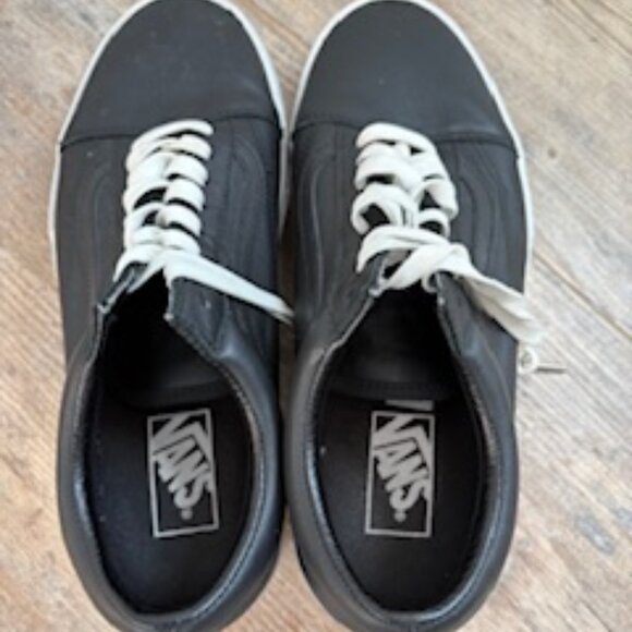 Vans Old Skool Black stacked black leather sneakers - Picture 3 of 4
